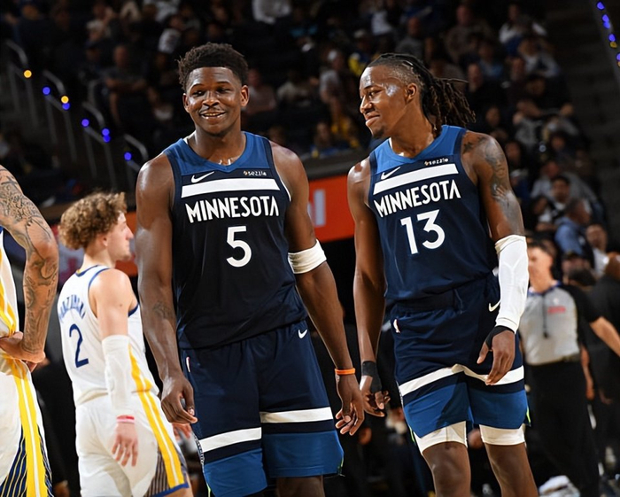 多森姆高效18+4+2抢断难救主 森林狼惨败雷霆