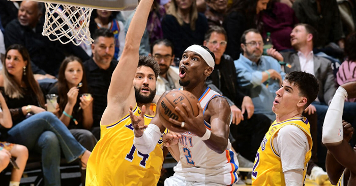 湖人惨败创队史纪录 费尔斯40分助鹈鹕狂轰156分